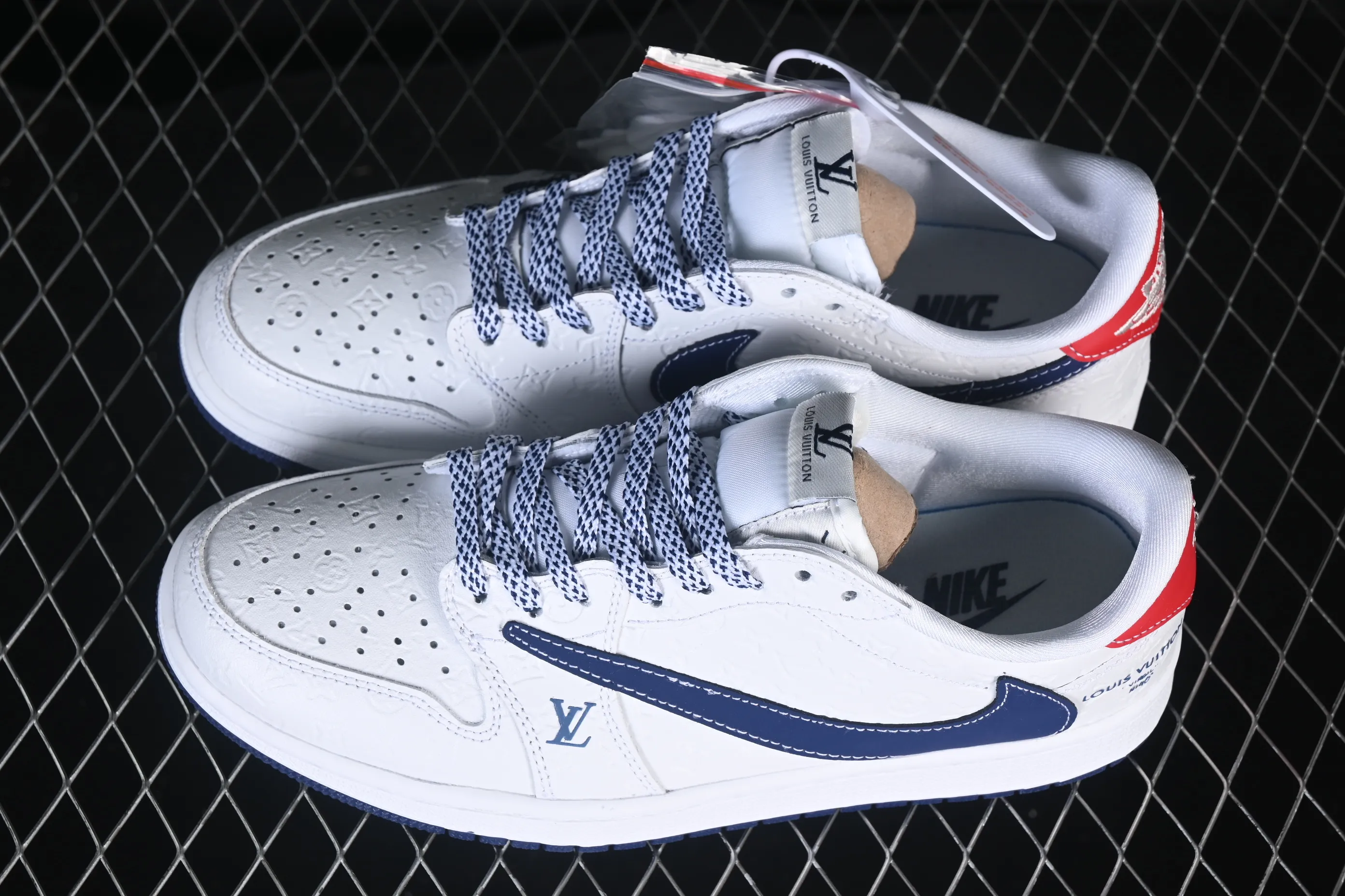 All categories Air Jordan Jordan series basketball shoes Air Jordan 1 Low High-end customized low-top sneakers Air Jordan 1 Low AJ1 Joe 1 joint limited high-end customized low-top retro basketball shoes LD2028-062